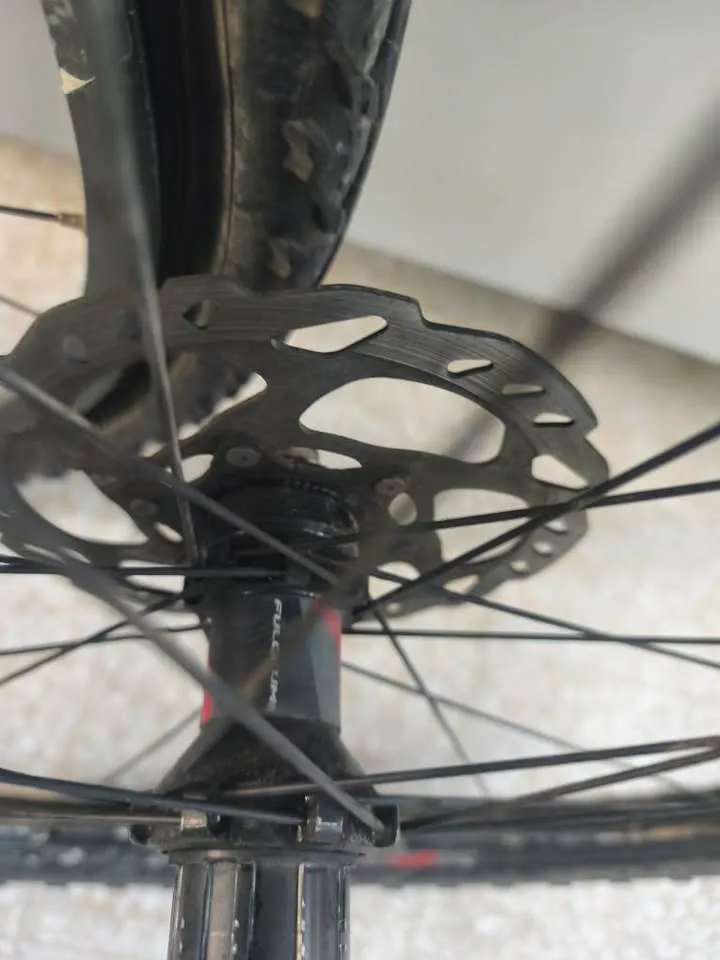 Roues VTT 29 fulcrum axe 12 et axe 15
