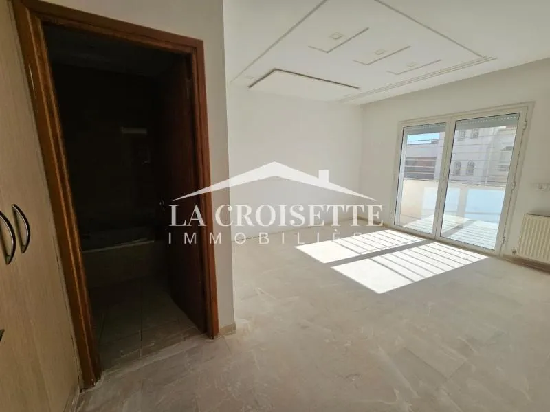 Appartement s4 avec terrasse à L'aouina ZAL2126