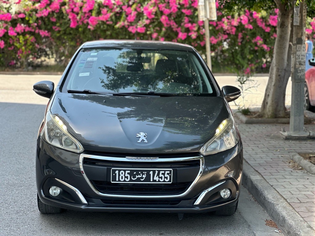 PEUGEOT 208 ALLURE