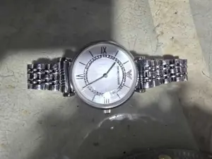 Montre femme Emporio Armani originale