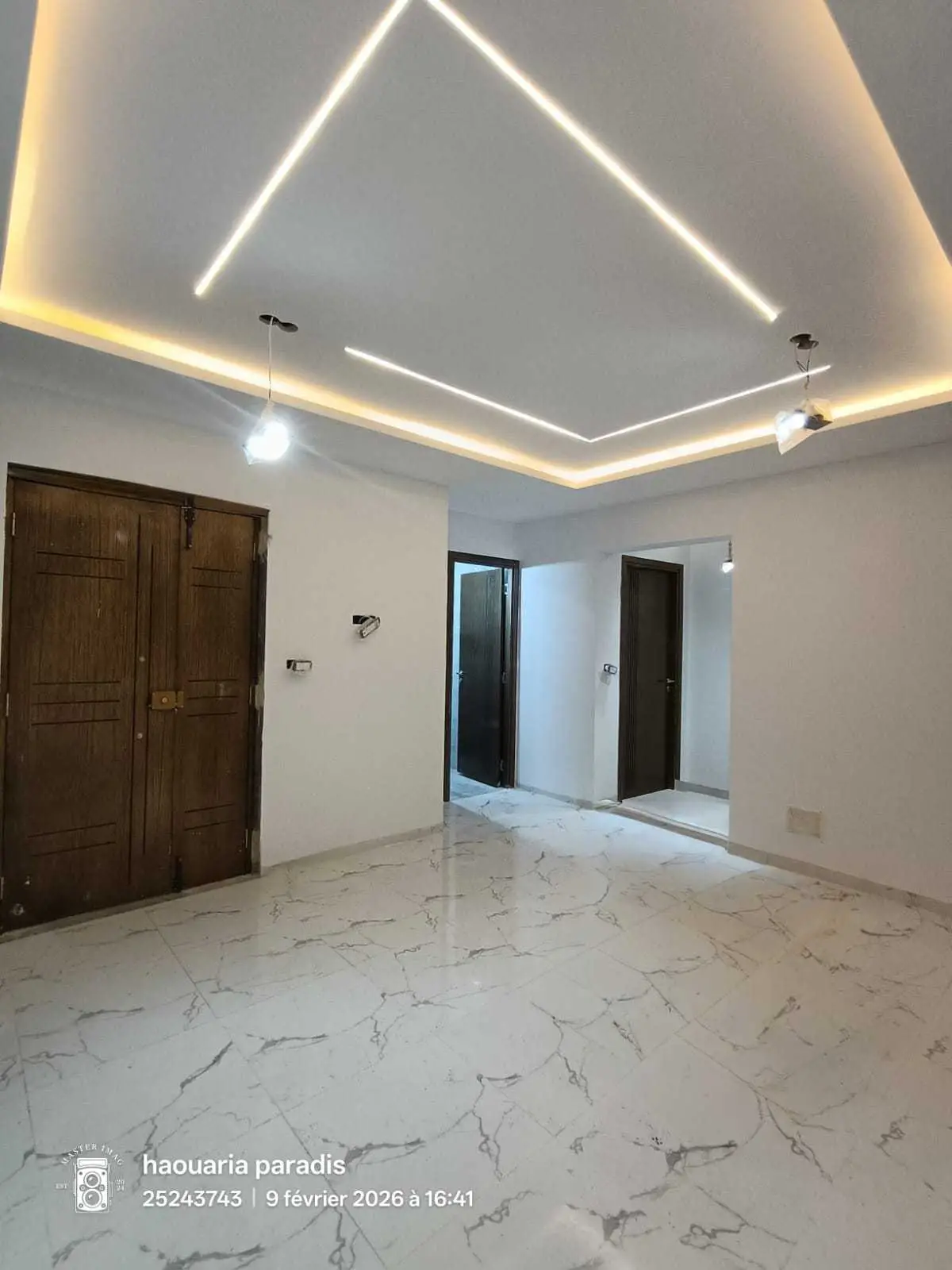 للبيع وسط مدينة الهوارية