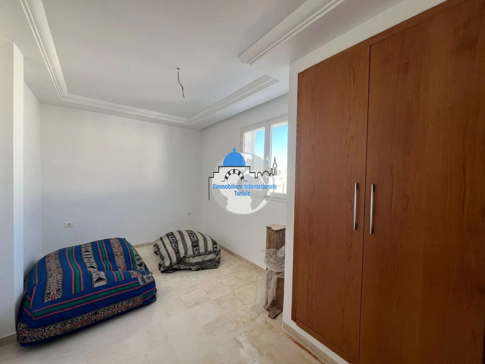 À vendre : Appartement S+2 avec parking -Khzema Est