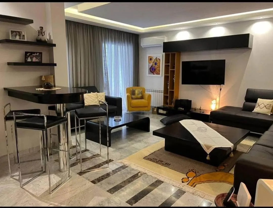 A vendre appartement s+2 a menzah 9c
