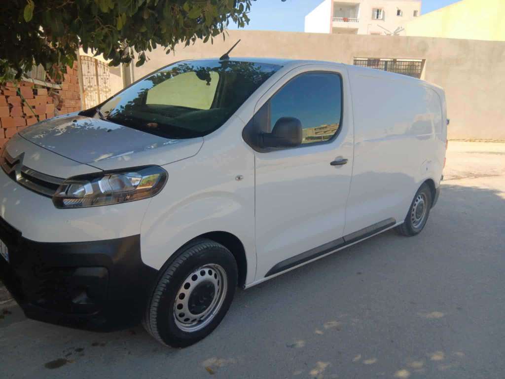 Citroën jumpy
men 2021