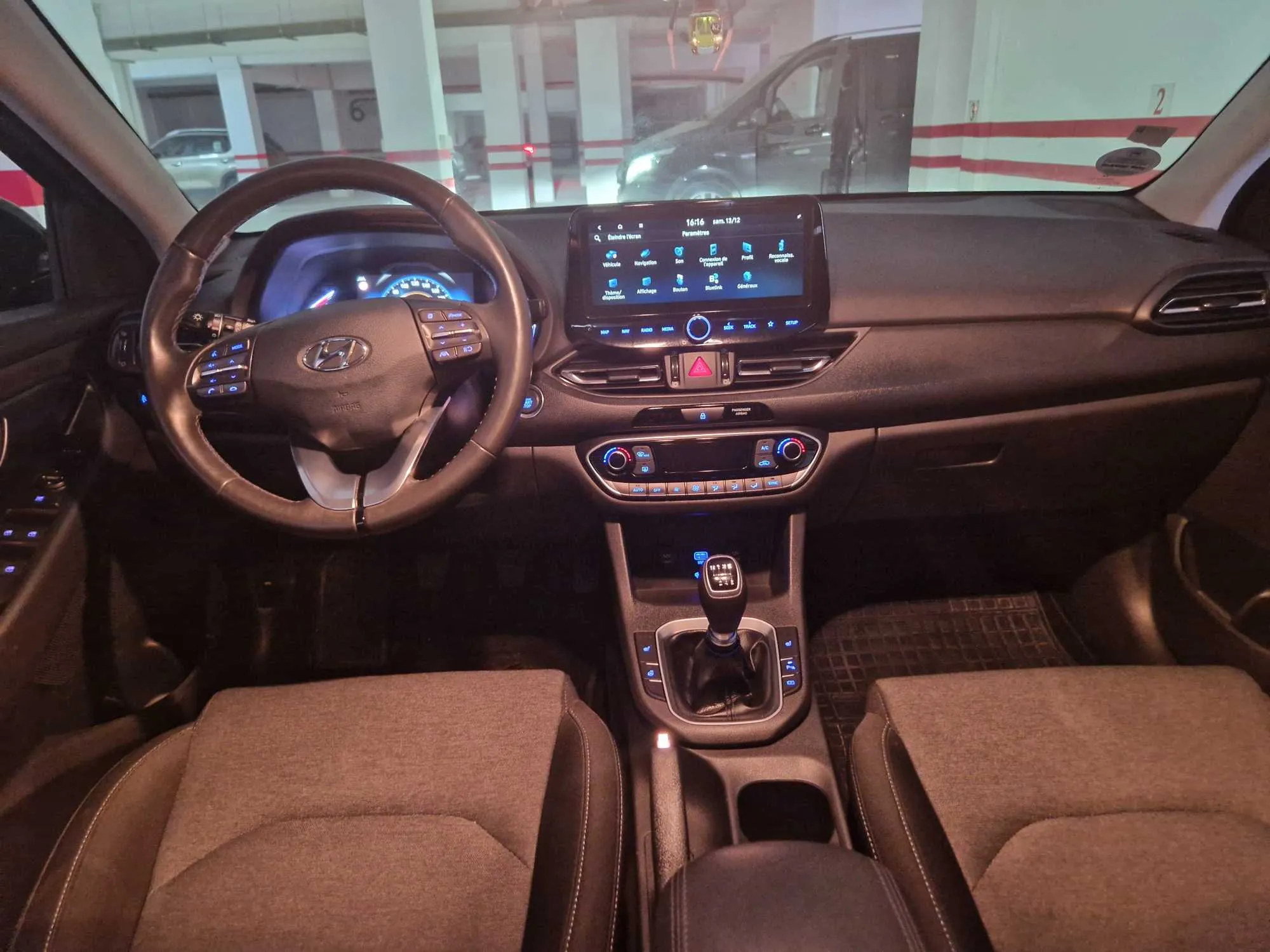 Hyundai I30 essence+ Toit panoramique