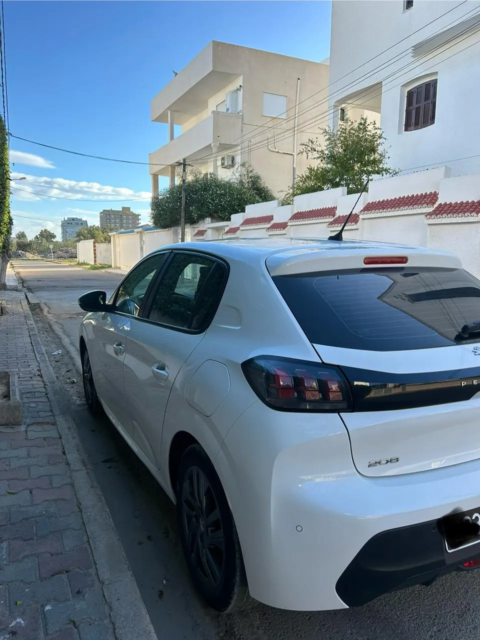 peugeot 208 Active 1ére main