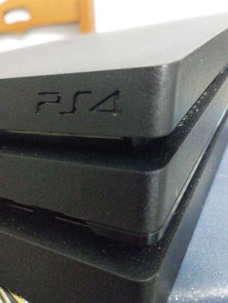 Ps4 pro 
