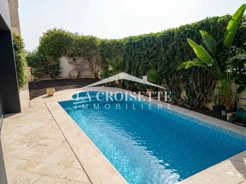 Villa S+4 avec jardin et piscine à La Marsa MVL0130