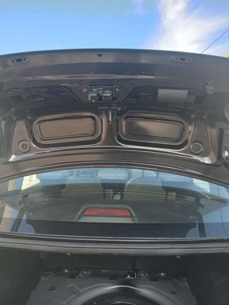 Très très jolie Renault symbole élégance 1ère main tél 58515969