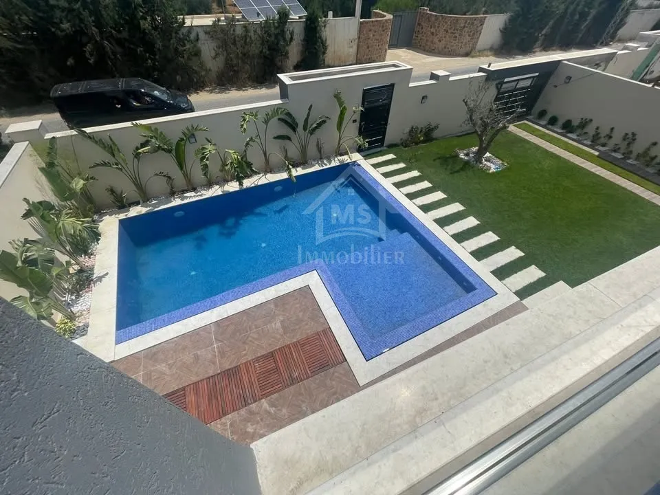 Villa toute neuve avec piscine et jardin à Hammamet Sud 51355351