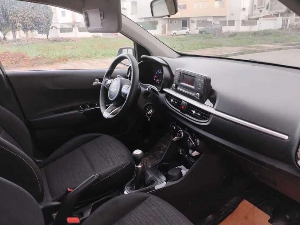 KIA PICANTO GT LINE PREMIÈRE MAIN 