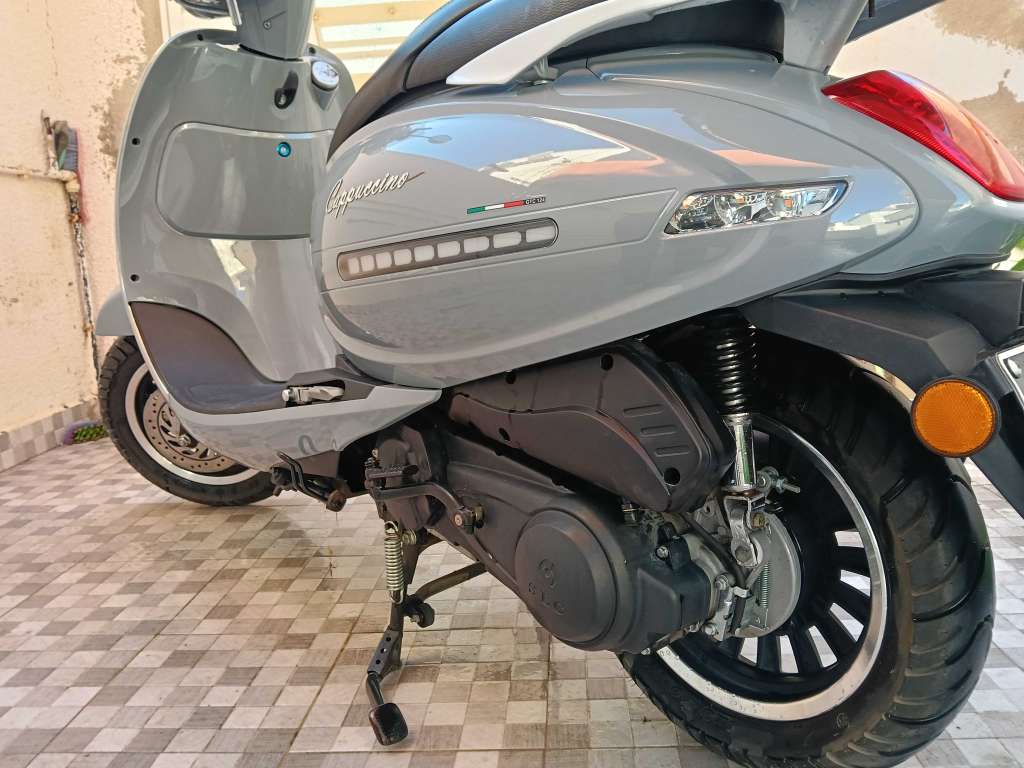 Scooter cappuccino a vendre