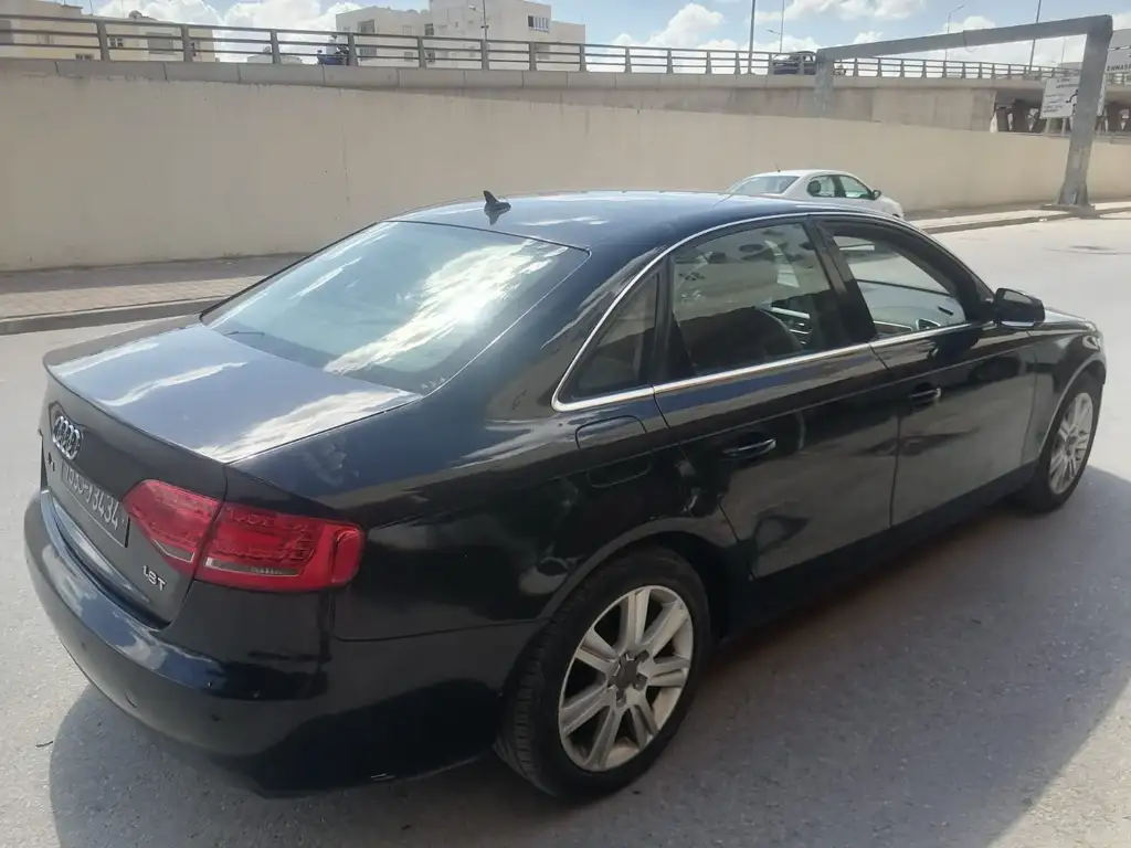 Audi a4 1main 