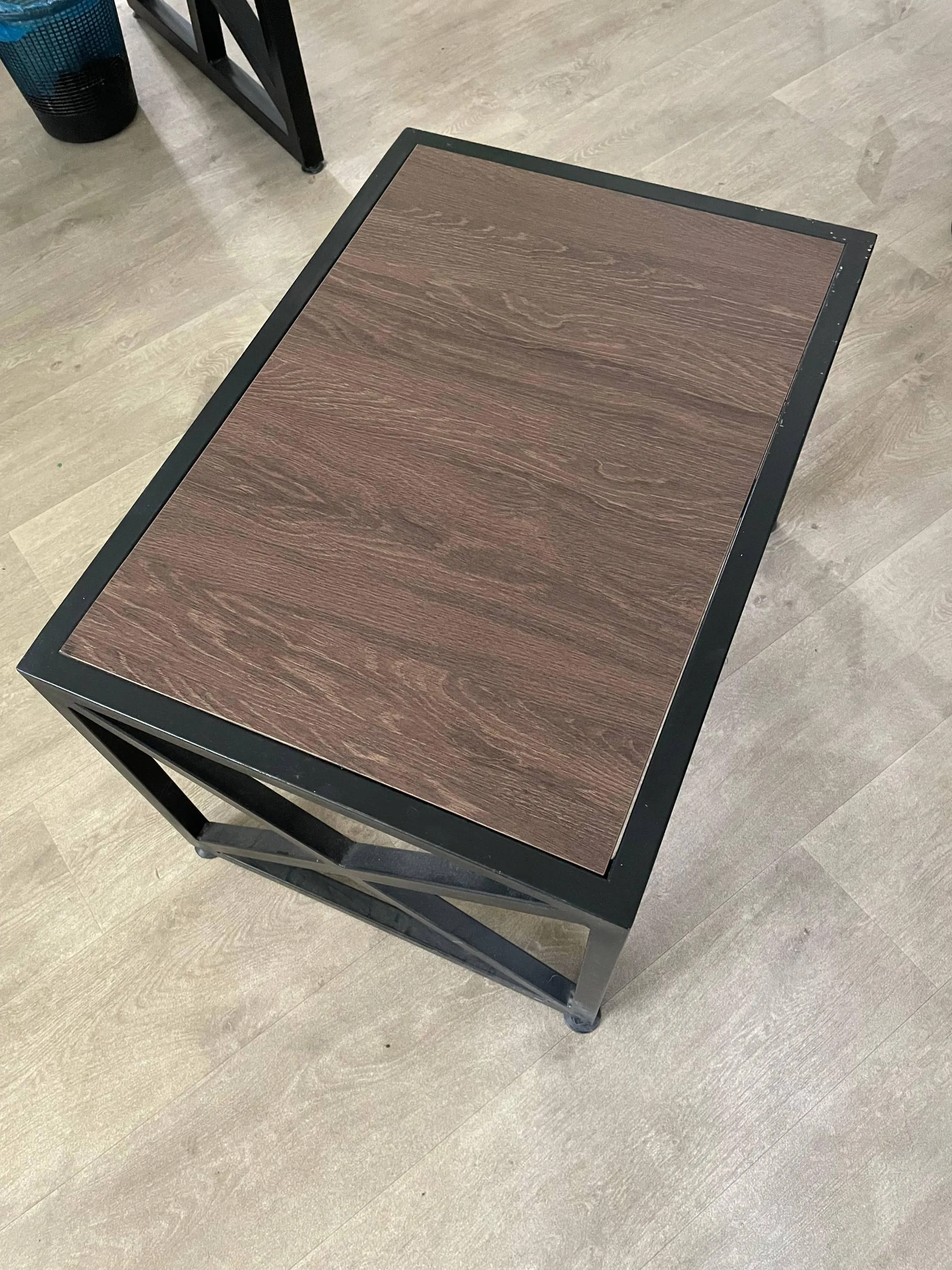 Matériel de bureau complet – excellent état !