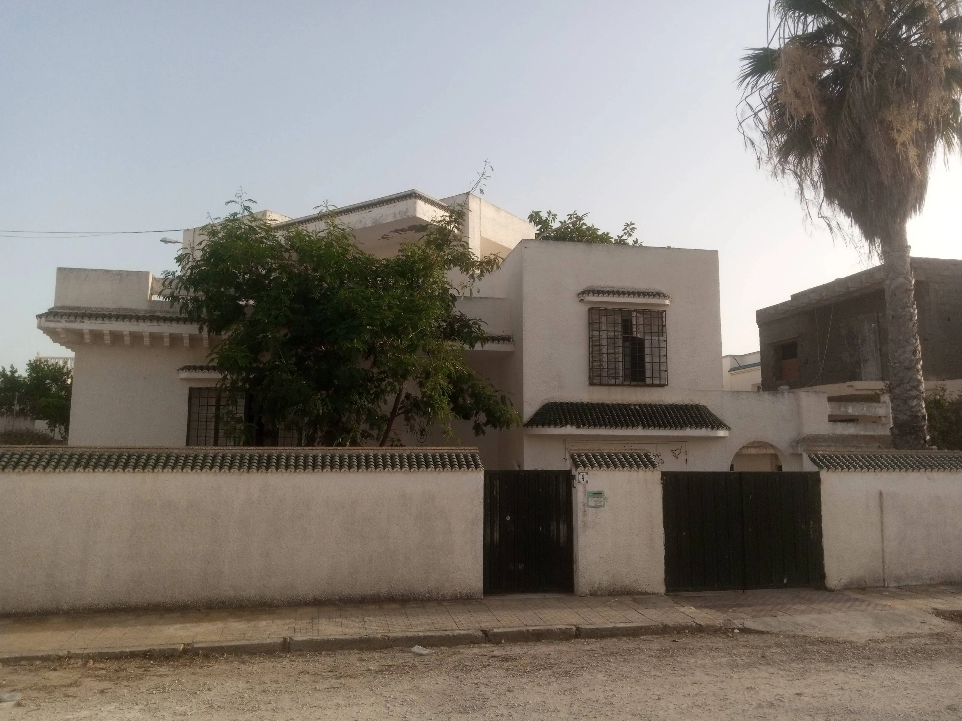 Une villa S+5 exceptionnelle à Korba plage