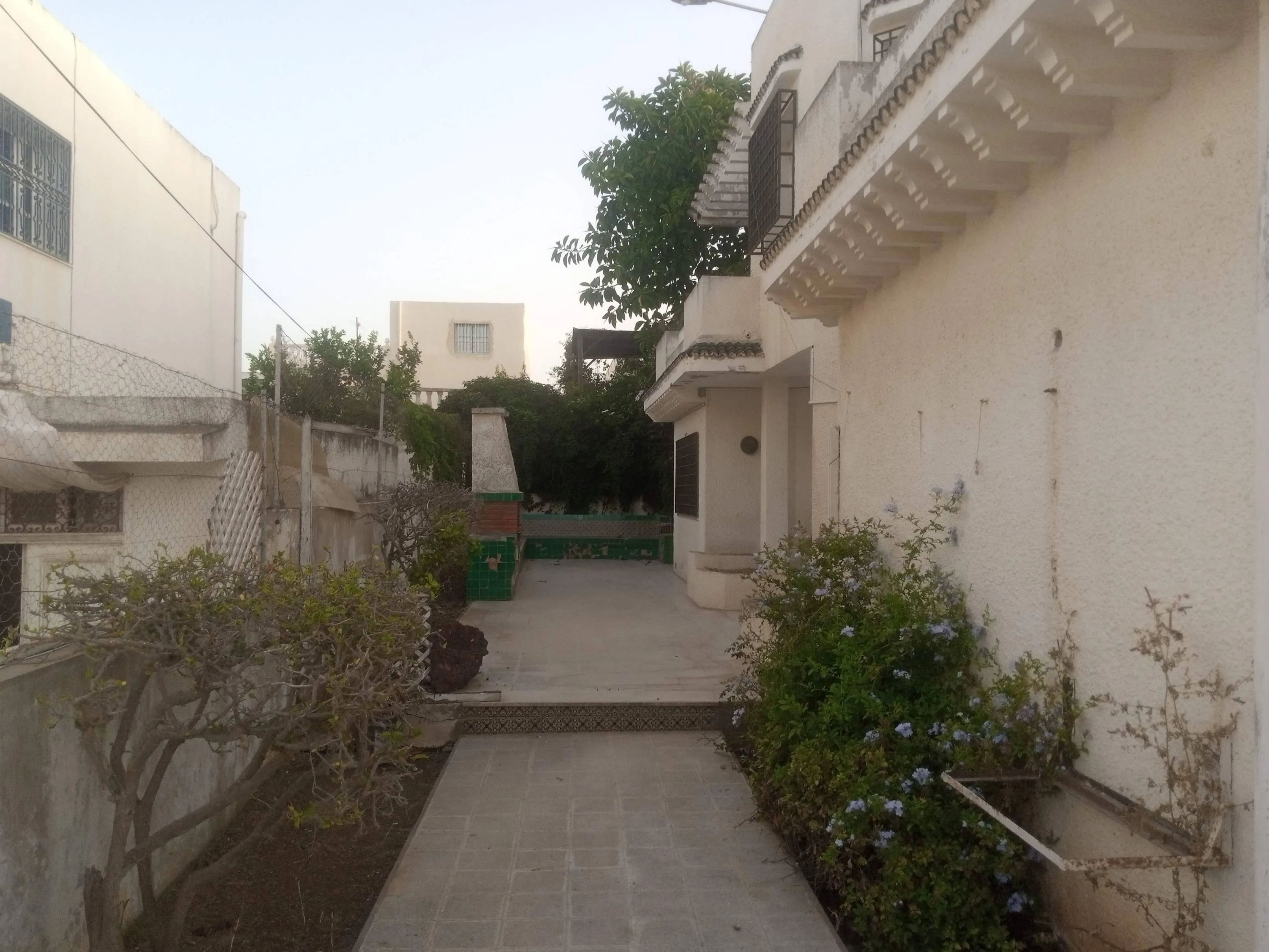 Une villa S+5 exceptionnelle à Korba plage