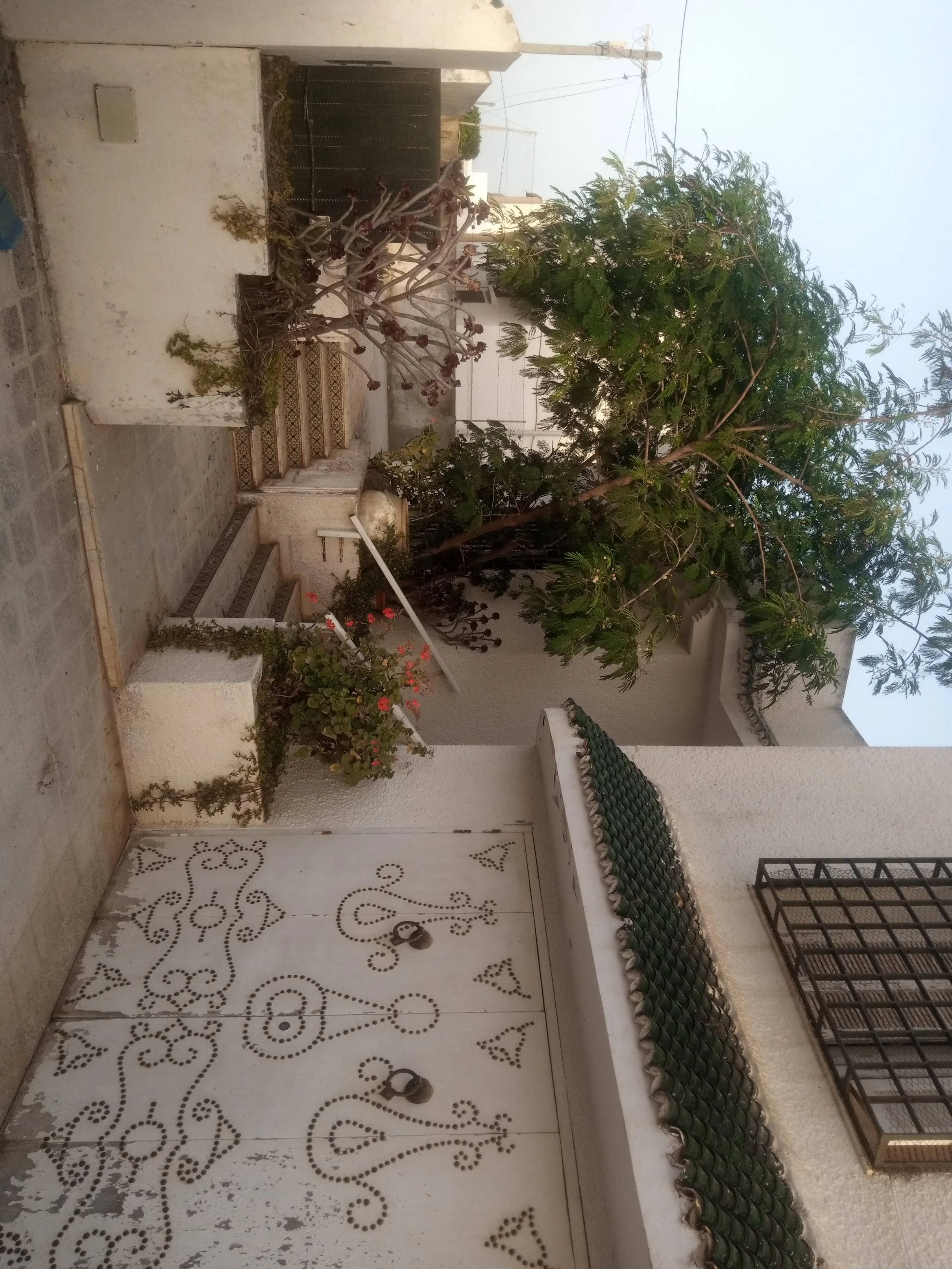 Une villa S+5 exceptionnelle à Korba plage