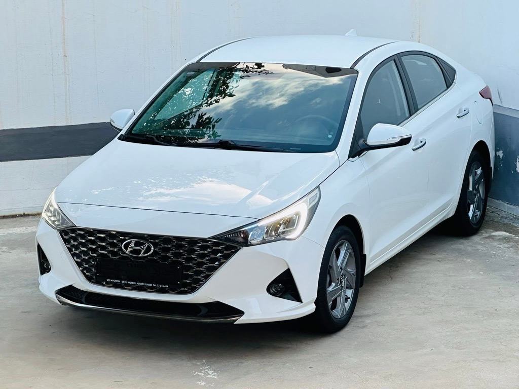 HYUNDAI ACCENT BVA 1er main