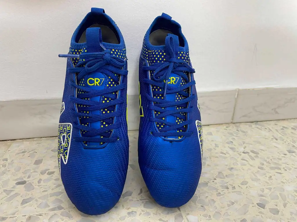 Crampon importé CR7