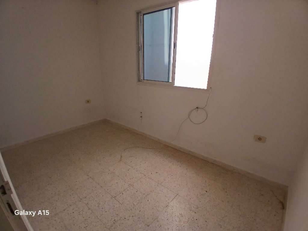 A louer appartement S+3 rez-de-chaussée situé à akouda à proximité de la route 