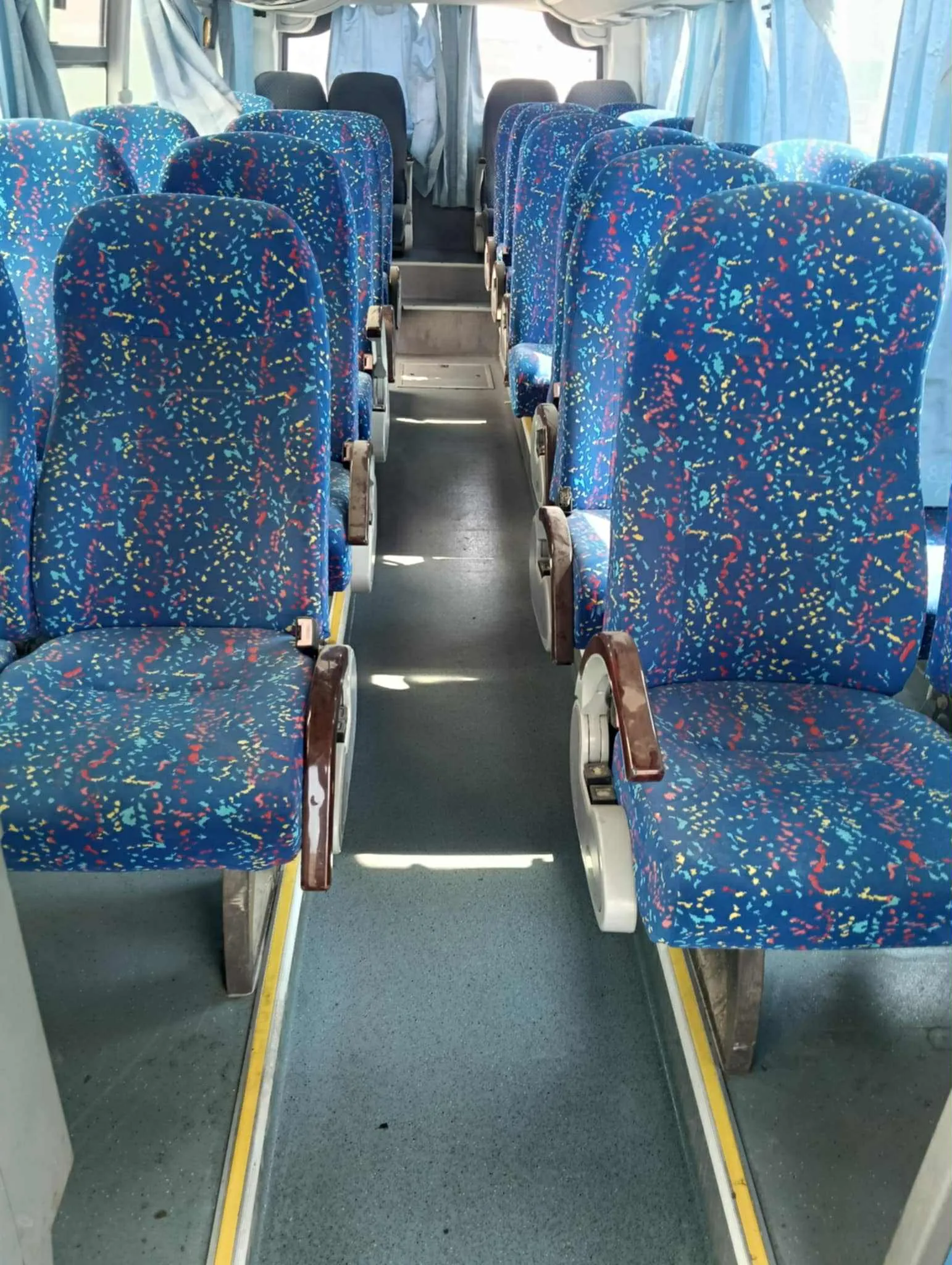 Mini Bus King Long 30 Places XMQ6800Y à Vendre
