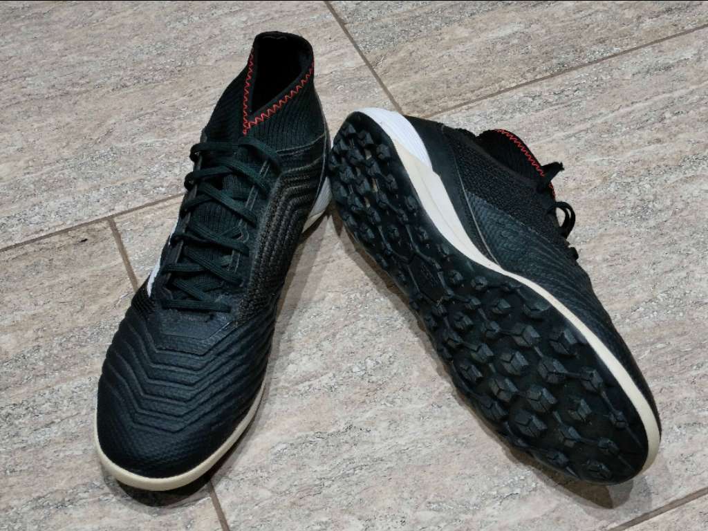 Predator demi crampon