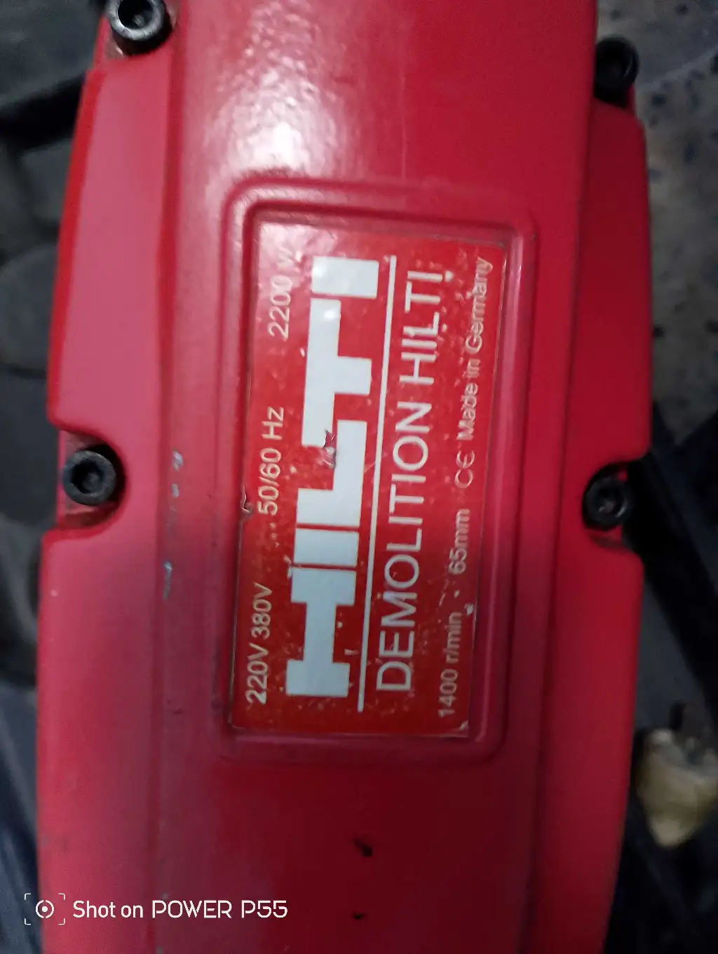 Marteau piqueur Hilti