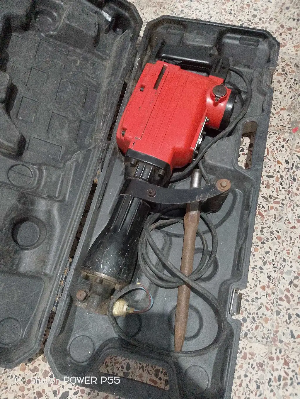 Marteau piqueur Hilti