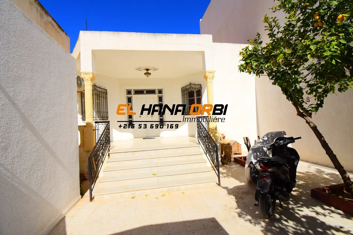 Appartement S+2 à vendre en plein centre-ville de Monastir