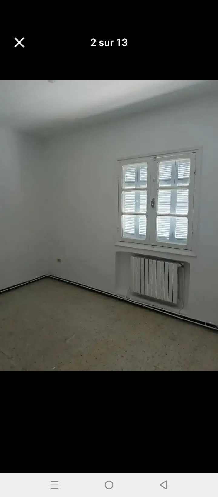 un appartements s+3 vide au 2éme étage (sans ascenseur) a louer a Omrane Supérieur derrière MG