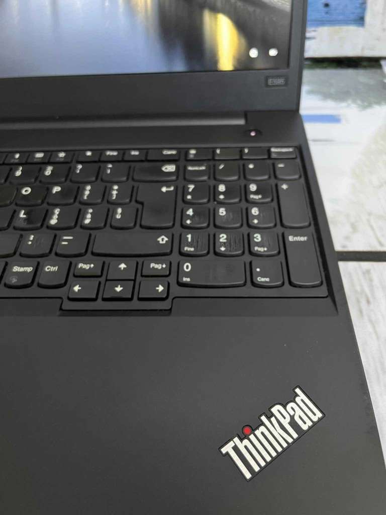 Pc ThinkPad / 16 Ram _512 SSD ⚡AMD Radeon Ryzen 5 🔝 Gamme Pro 