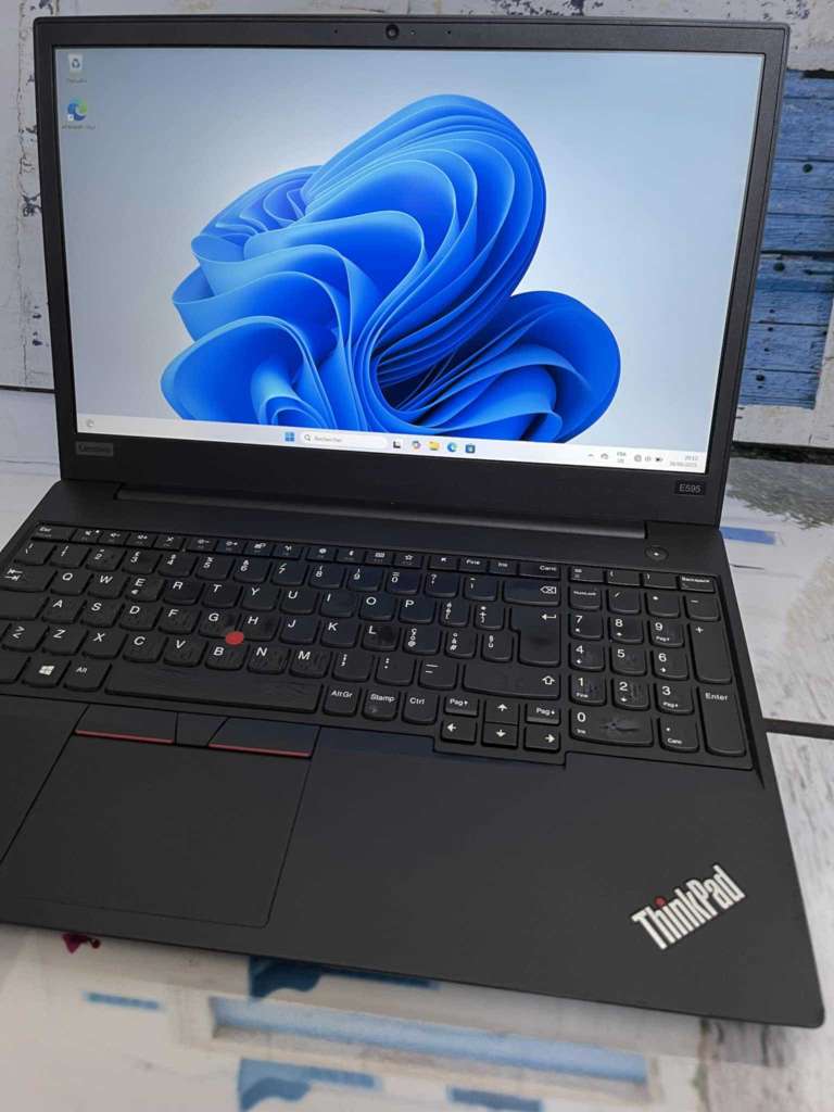 Pc ThinkPad / 16 Ram _512 SSD ⚡AMD Radeon Ryzen 5 🔝 Gamme Pro 