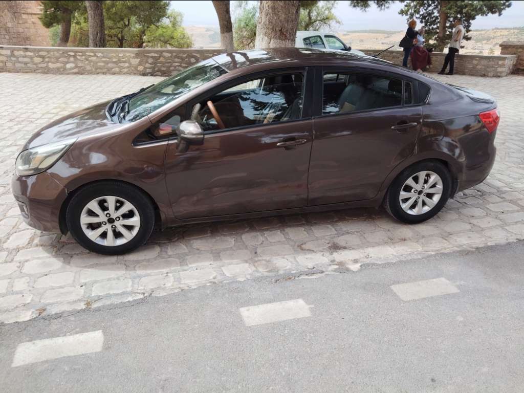 Kia rio 