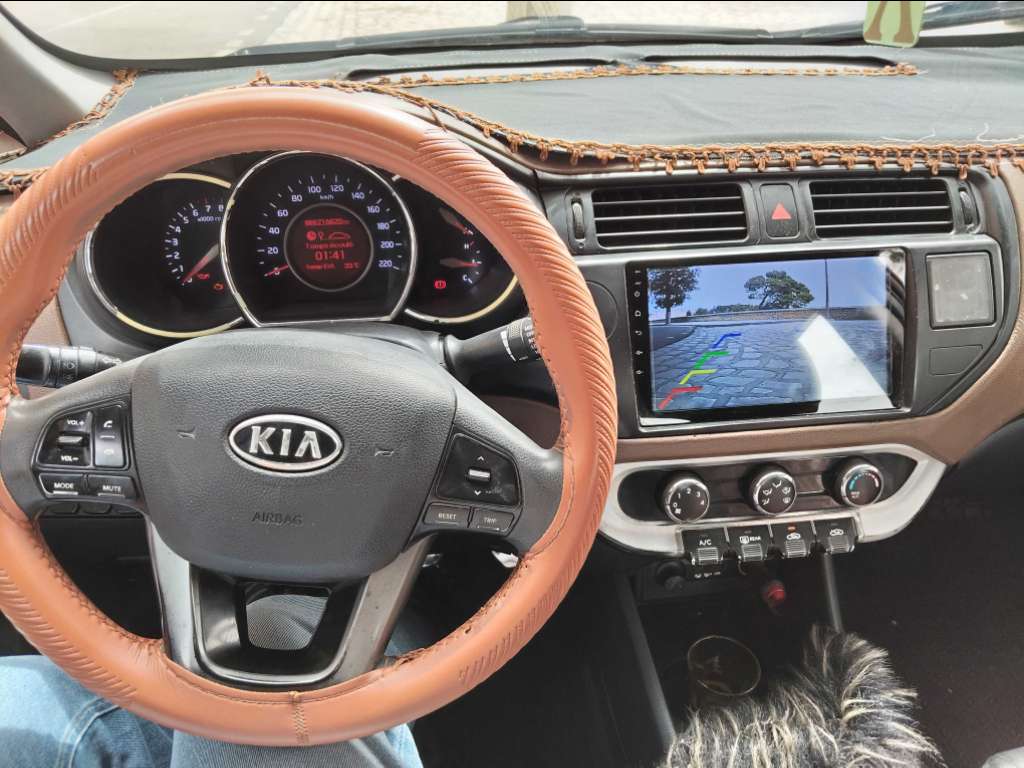 Kia rio 