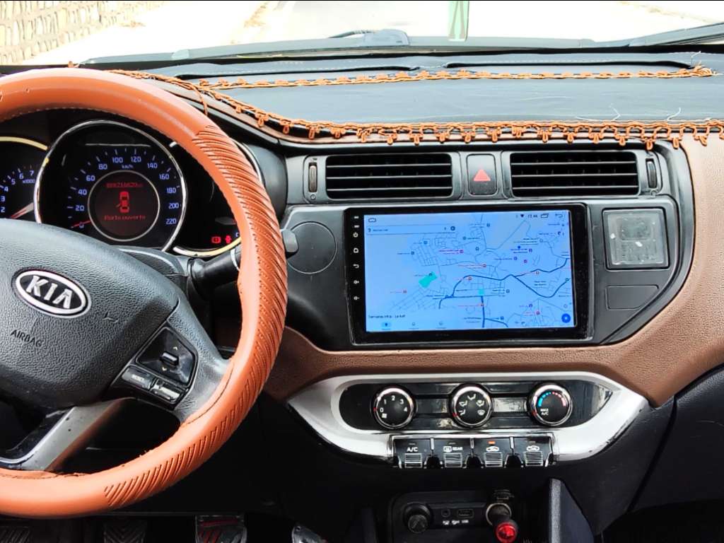 Kia rio 