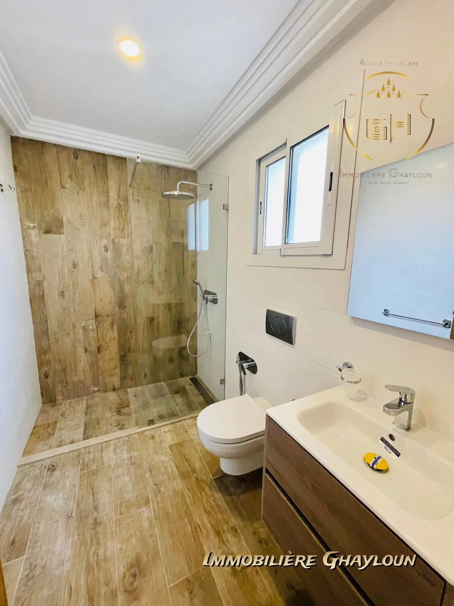 À LOUER – Un S+1 d’exception superficie 140 m² Menzah 9C