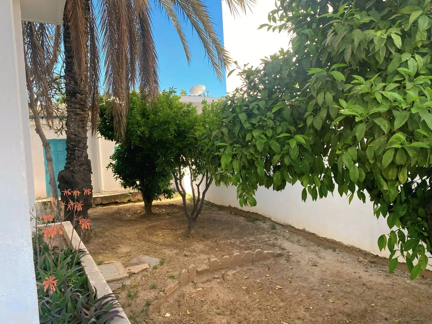 🔴⚫️ À LOUER – VILLA À USAGE BUREAUTIQUE – MENZAH 1