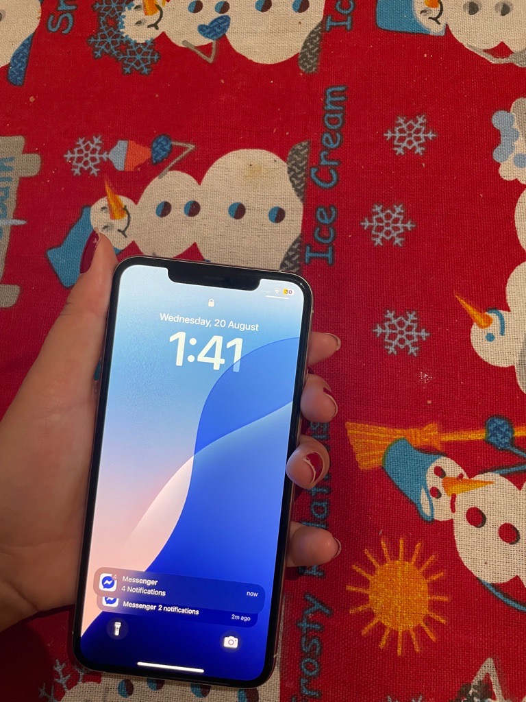 Iphone 11 pro max 64Gb