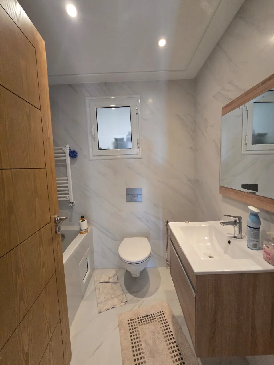 Superbe S+3 de 170 m² avec place parking à Sahloul 4