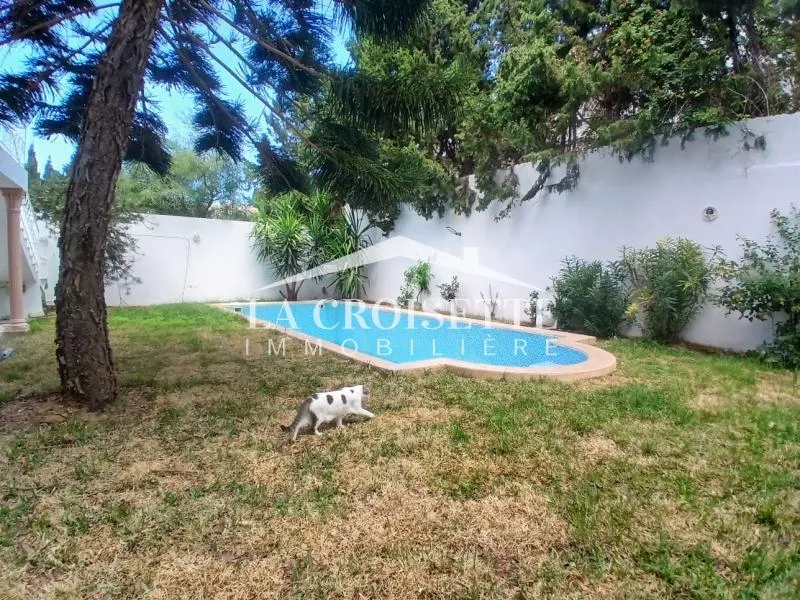 Villa s5 avec piscine à Gammarth MVL0012