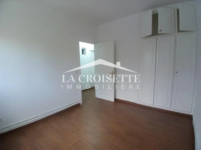 Villa s5 avec piscine à Gammarth MVL0012