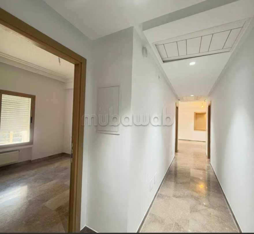 A Vendre S2 vide à Jardin De Carthage 