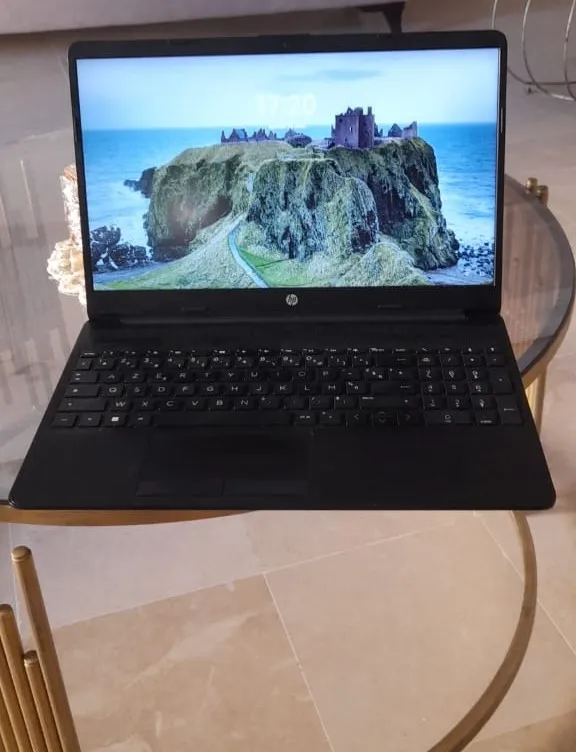 Pc Portable Hp i5 11ème génération SSD - Etat très propre