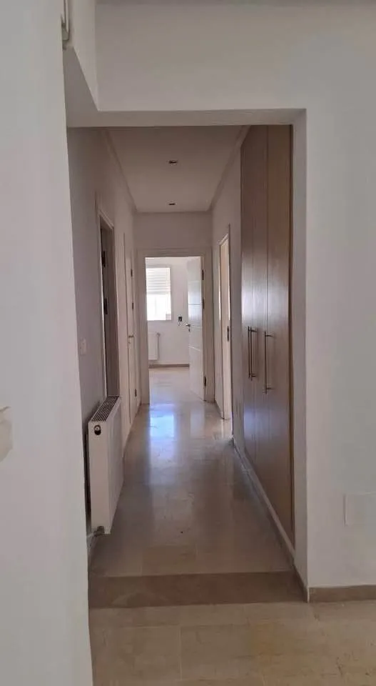 'un appartement S+2 haut standing situé à Jardin d'el Menzah 2