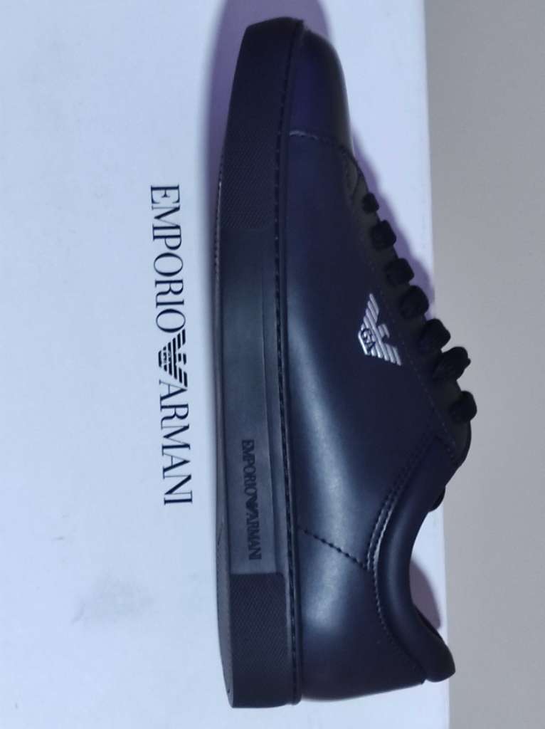 Chaussure Armani
