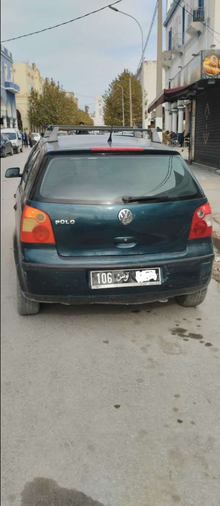 voiture POLO 5