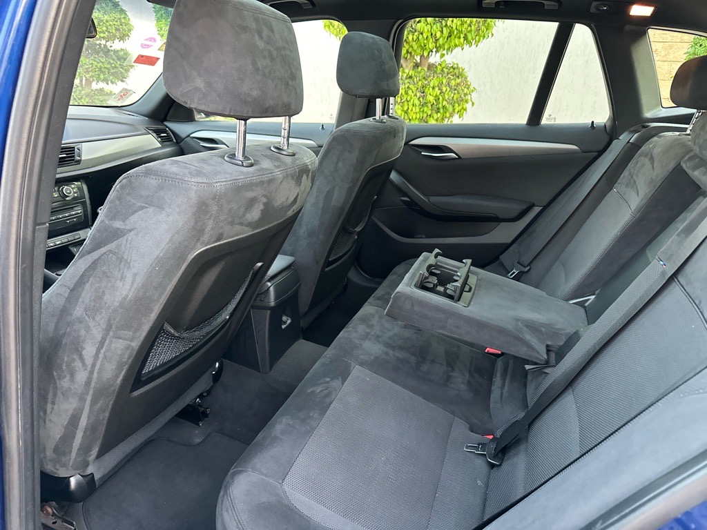 Bmw x1 2l essence phase 2 kit M etat neuf full options