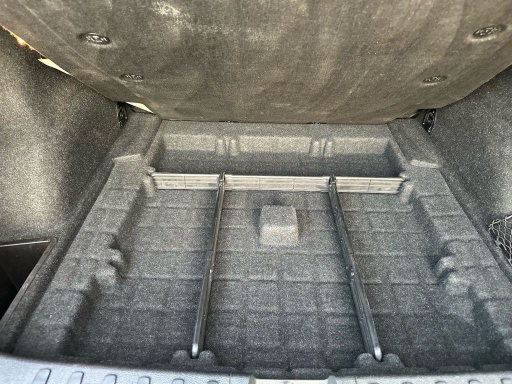 Bmw x1 2l essence phase 2 kit M etat neuf full options