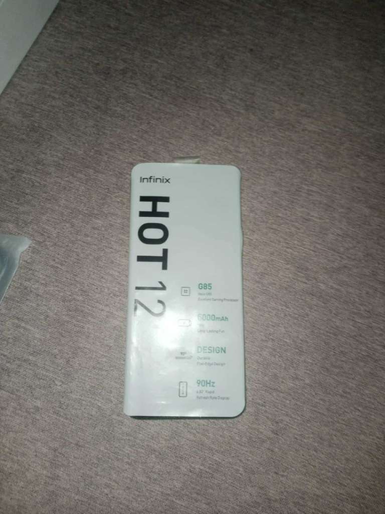 A vendre Infinix Hot 12