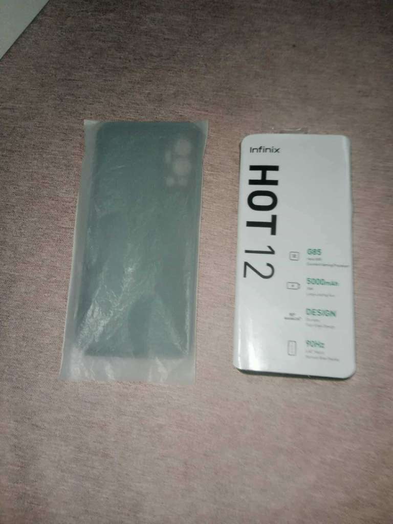 A vendre Infinix Hot 12